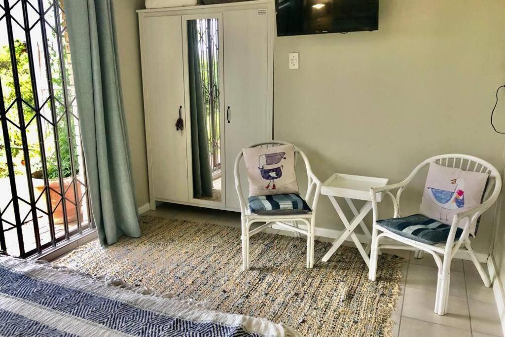 The West Wing Guest Suite. Pringle Bay. Exterior photo