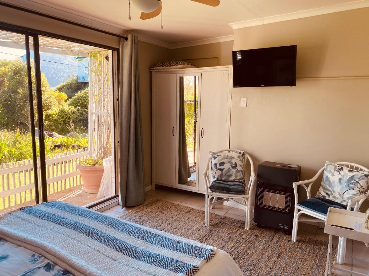 The West Wing Guest Suite. Pringle Bay. Exterior photo